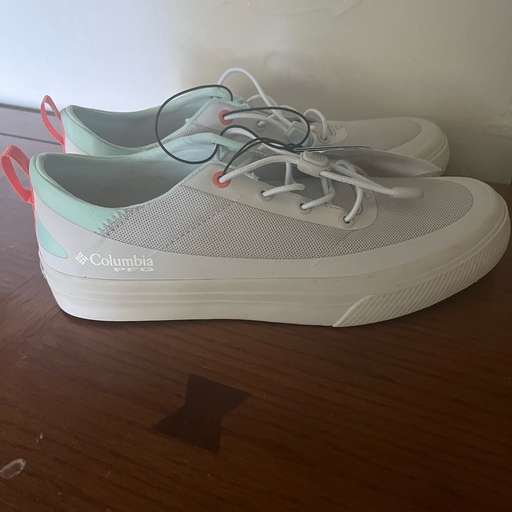 Columbia PFG bonehead boat shoes 9
